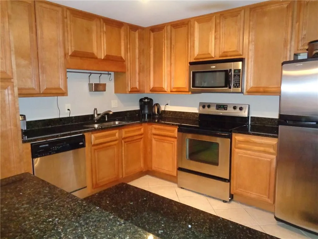 1468 Briarwood Road Unit 811, Brookhaven, Georgia 30319, 2 Bedrooms Bedrooms, ,2 BathroomsBathrooms,Residential,Sold,1468 Briarwood Road Unit 811,5998459