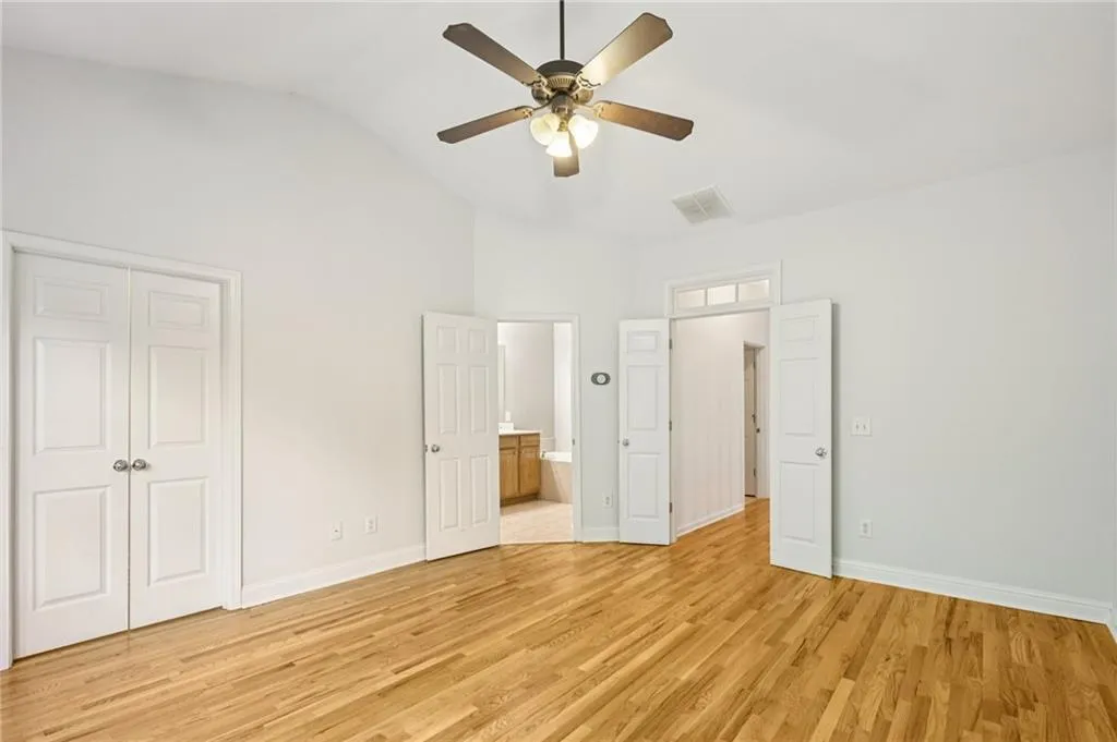 5288 Kershaw Court Se Unit 1, Atlanta, Georgia 30339, 3 Bedrooms Bedrooms, ,3 BathroomsBathrooms,Residential,For Sale,5288 Kershaw Court Se Unit 1,7665207