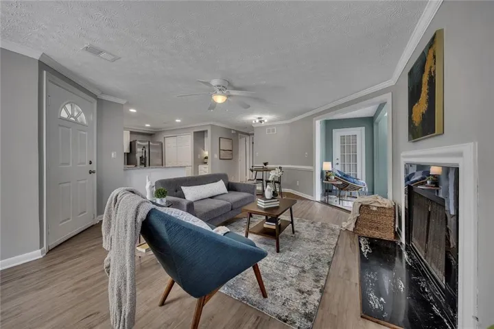 1321 Keys Lake Drive Ne, Brookhaven, Georgia 30319