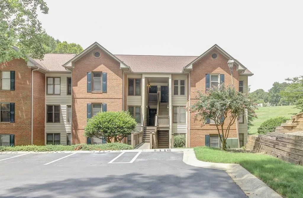 1115 Garden Court Unit 1115, Sandy Springs, Georgia 30328, 2 Bedrooms Bedrooms, ,2 BathroomsBathrooms,Residential,Sold,1115 Garden Court Unit 1115,5728734