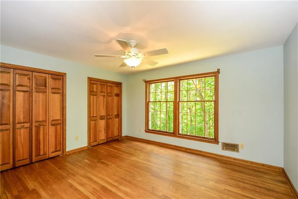 1630 Sunnybrook Farm Road, Sandy Springs, Georgia 30350, 3 Bedrooms Bedrooms, ,2 BathroomsBathrooms,Residential,Sold,1630 Sunnybrook Farm Road,6079149