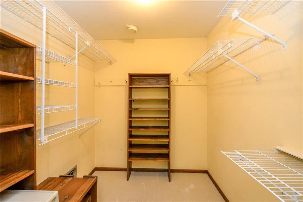 1630 Sunnybrook Farm Road, Sandy Springs, Georgia 30350, 3 Bedrooms Bedrooms, ,2 BathroomsBathrooms,Residential,Sold,1630 Sunnybrook Farm Road,6079149