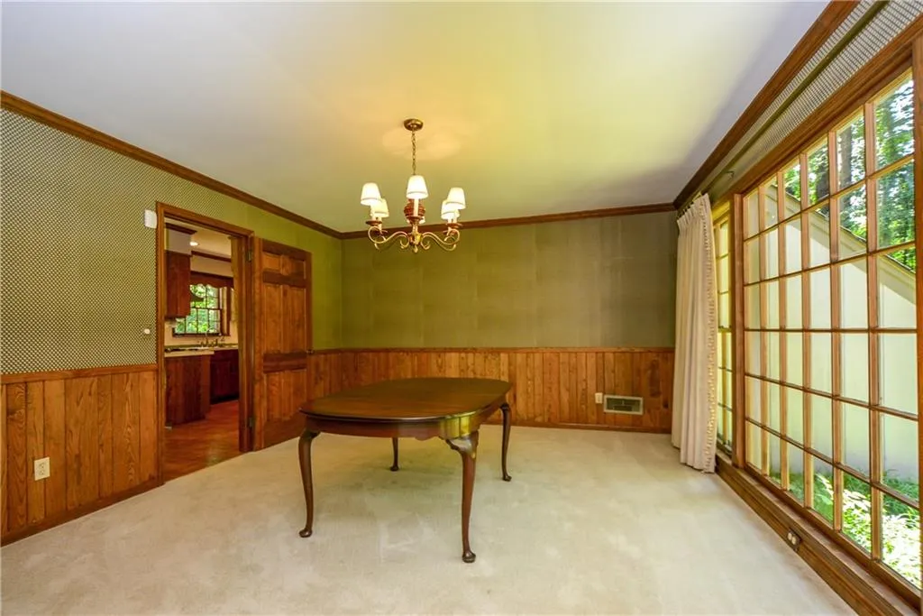 1630 Sunnybrook Farm Road, Sandy Springs, Georgia 30350, 3 Bedrooms Bedrooms, ,2 BathroomsBathrooms,Residential,Sold,1630 Sunnybrook Farm Road,6079149