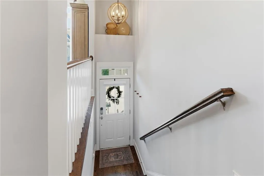 2097 Garrison Way Nw, Atlanta, Georgia 30318, 3 Bedrooms Bedrooms, 0 ,3 BathroomsBathrooms,Residential,Sold,2097 Garrison Way Nw,7721408