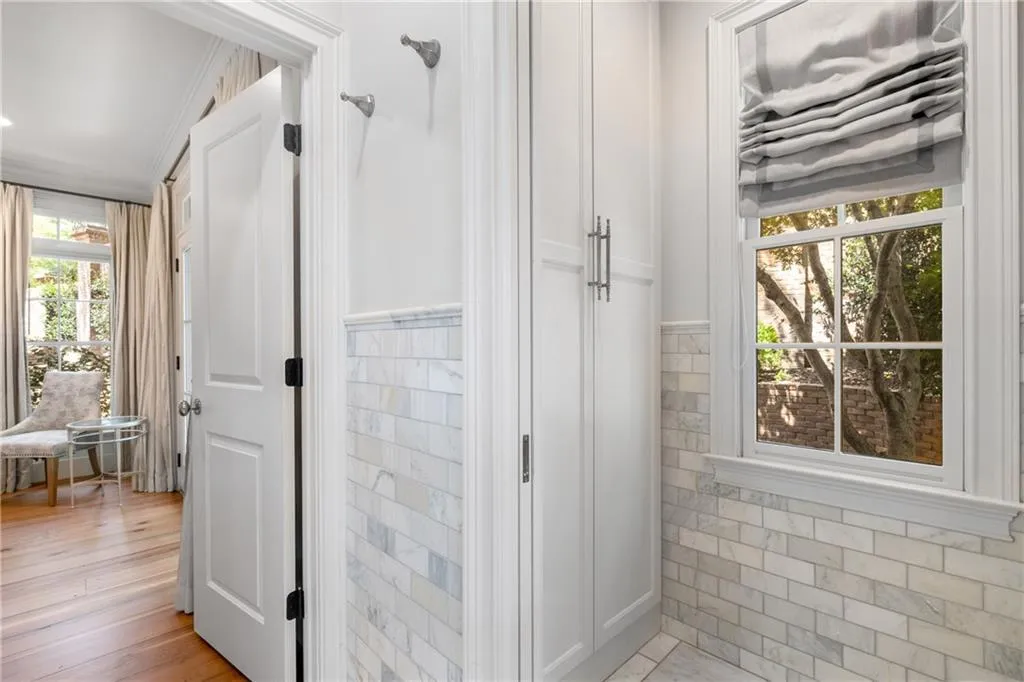 3580 Grove Gate Lane, Atlanta, Georgia 30339, 5 Bedrooms Bedrooms, ,4 BathroomsBathrooms,Residential,For Sale,3580 Grove Gate Lane,7623267