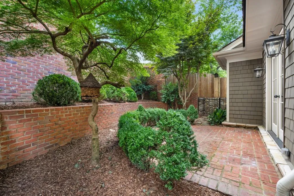 3580 Grove Gate Lane, Atlanta, Georgia 30339, 5 Bedrooms Bedrooms, ,4 BathroomsBathrooms,Residential,For Sale,3580 Grove Gate Lane,7623267