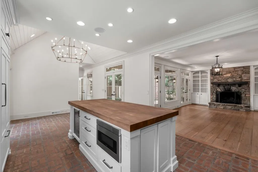3580 Grove Gate Lane, Atlanta, Georgia 30339, 5 Bedrooms Bedrooms, ,4 BathroomsBathrooms,Residential,For Sale,3580 Grove Gate Lane,7623267