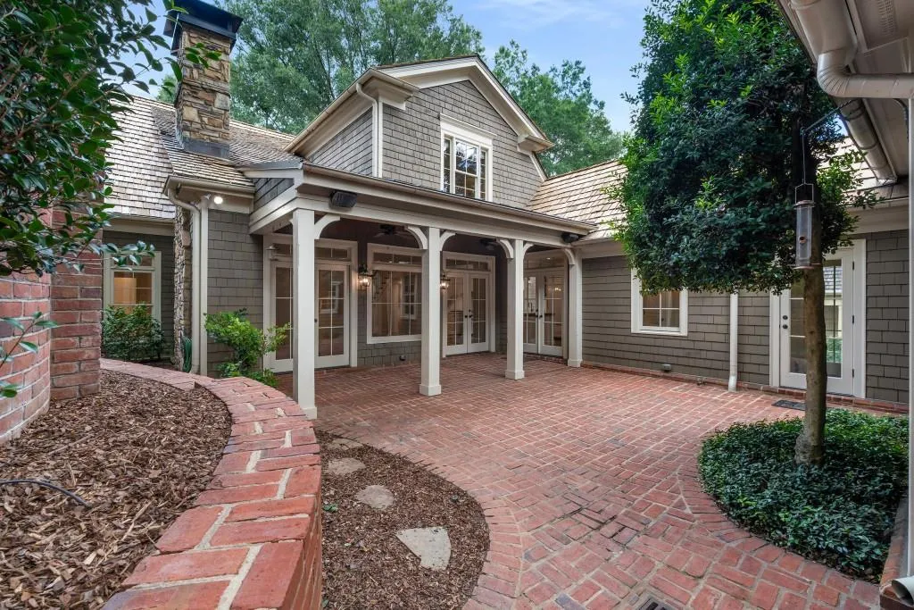 3580 Grove Gate Lane, Atlanta, Georgia 30339, 5 Bedrooms Bedrooms, ,4 BathroomsBathrooms,Residential,For Sale,3580 Grove Gate Lane,7623267