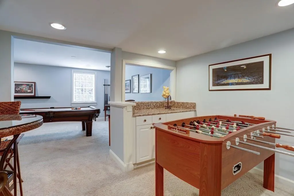 6239 Mountain Brook Way, Sandy Springs, Georgia 30328, 4 Bedrooms Bedrooms, ,4 BathroomsBathrooms,Residential,Sold,6239 Mountain Brook Way,6645155