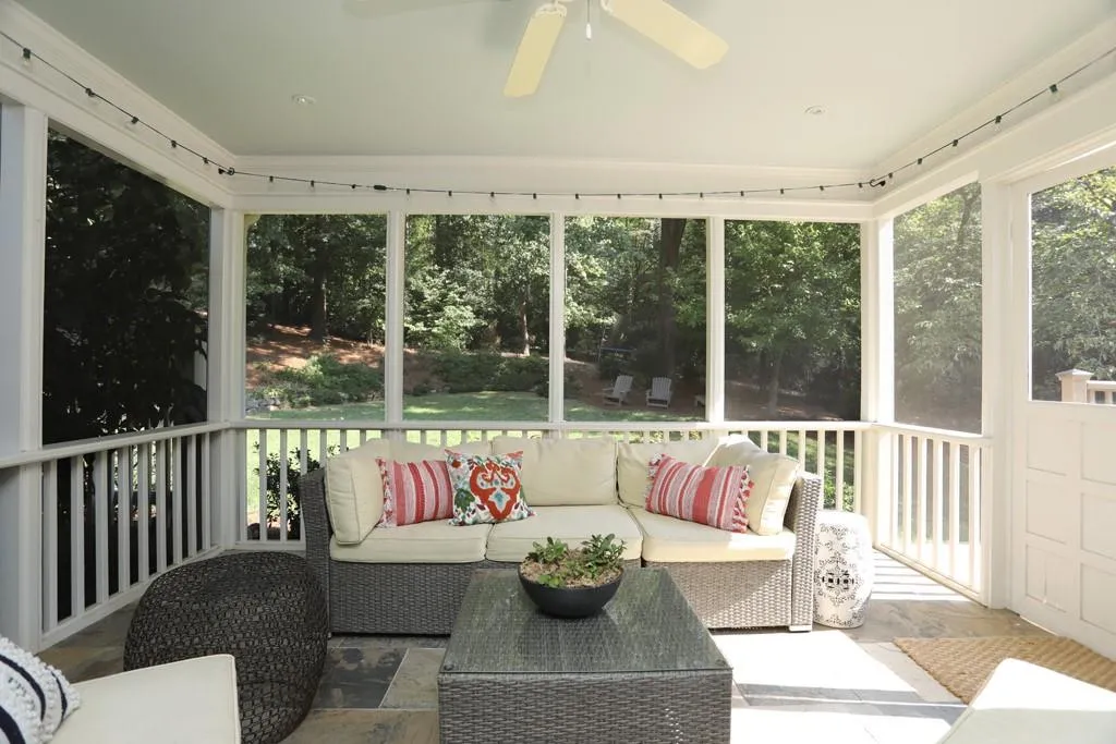 6239 Mountain Brook Way, Sandy Springs, Georgia 30328, 4 Bedrooms Bedrooms, ,4 BathroomsBathrooms,Residential,Sold,6239 Mountain Brook Way,6645155