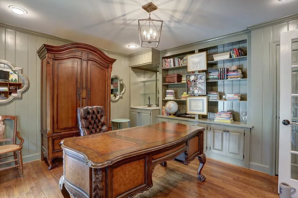 6239 Mountain Brook Way, Sandy Springs, Georgia 30328, 4 Bedrooms Bedrooms, ,4 BathroomsBathrooms,Residential,Sold,6239 Mountain Brook Way,6645155