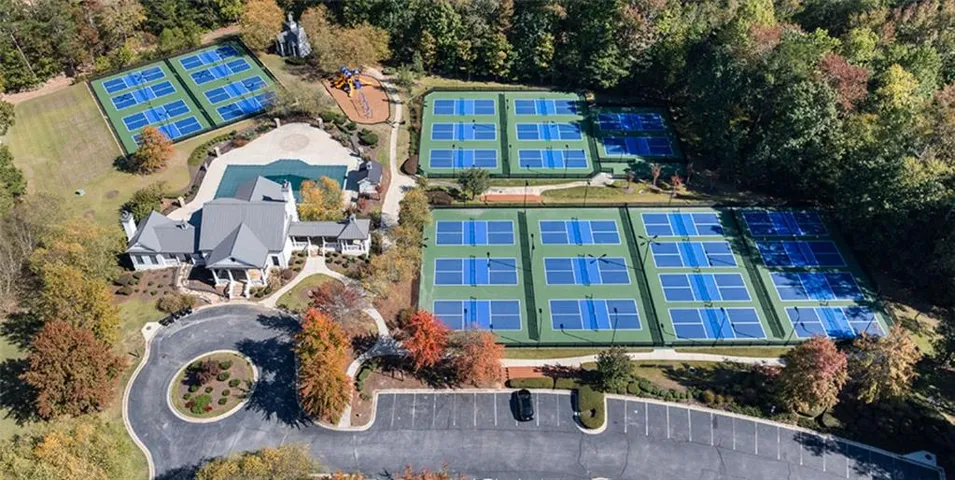 568 Riverwood Drive, Dallas, Georgia 30157