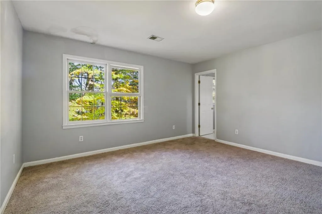230 Wessex Court, Atlanta, Georgia 30328, 4 Bedrooms Bedrooms, ,3 BathroomsBathrooms,Residential,Sold,230 Wessex Court,7491477
