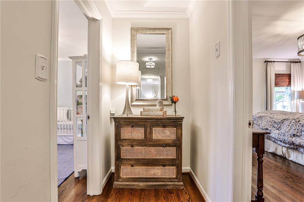 825 Starlight Drive, Atlanta, Georgia 30342, 3 Bedrooms Bedrooms, ,2 BathroomsBathrooms,Residential,Sold,825 Starlight Drive,7293299