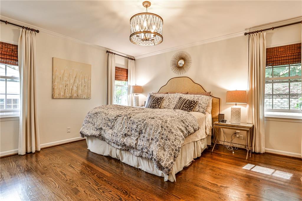 825 Starlight Drive, Atlanta, Georgia 30342, 3 Bedrooms Bedrooms, ,2 BathroomsBathrooms,Residential,Sold,825 Starlight Drive,7293299