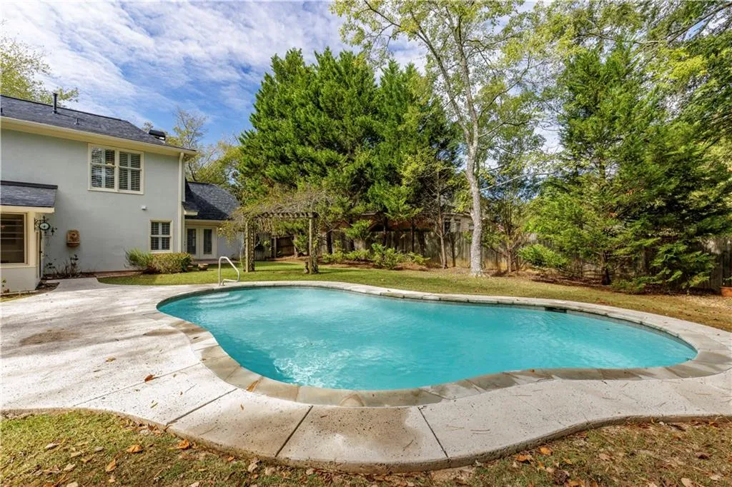 2810 Harwick Drive, Atlanta, Georgia 30350, 4 Bedrooms Bedrooms, ,3 BathroomsBathrooms,Residential,For Sale,2810 Harwick Drive,7659196