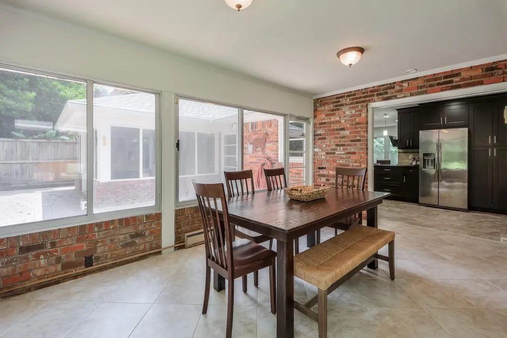 Dining room with large windows and natural light