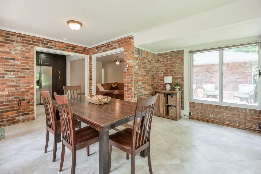 Dining room with large windows and natural light