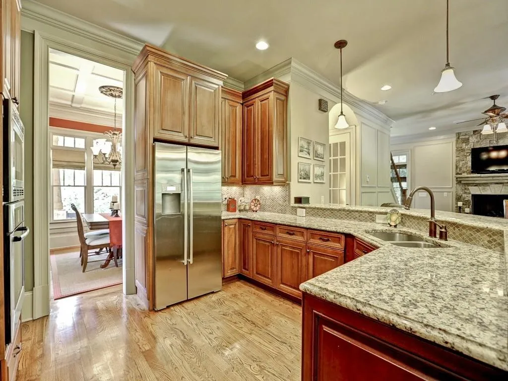 284 Hedden Road, Sandy Springs, Georgia 30342, 4 Bedrooms Bedrooms, ,4 BathroomsBathrooms,Residential,Sold,284 Hedden Road,5570409