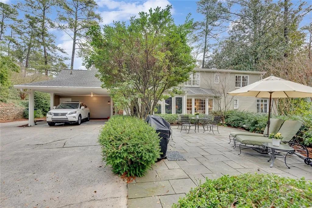 6242 Mountain Brook Way Nw, Atlanta, Georgia 30328, 5 Bedrooms Bedrooms, ,3 BathroomsBathrooms,Residential,For Sale,6242 Mountain Brook Way Nw,7729457