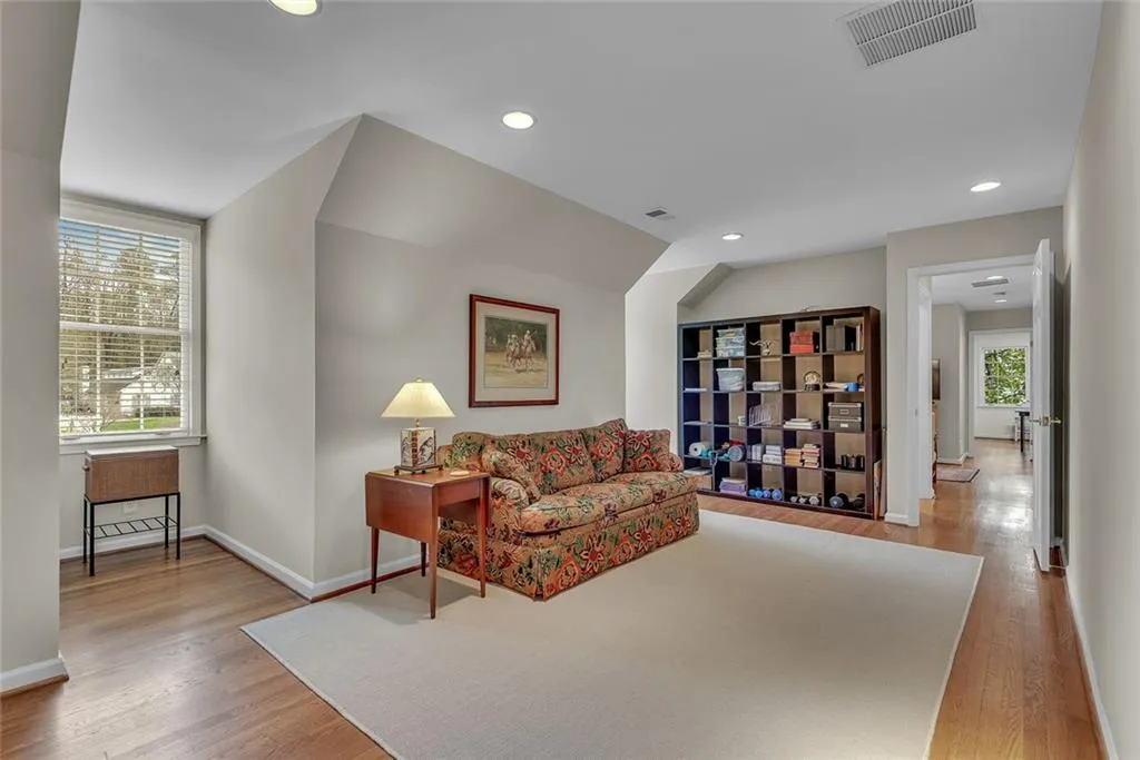 6242 Mountain Brook Way Nw, Atlanta, Georgia 30328, 5 Bedrooms Bedrooms, ,3 BathroomsBathrooms,Residential,For Sale,6242 Mountain Brook Way Nw,7729457