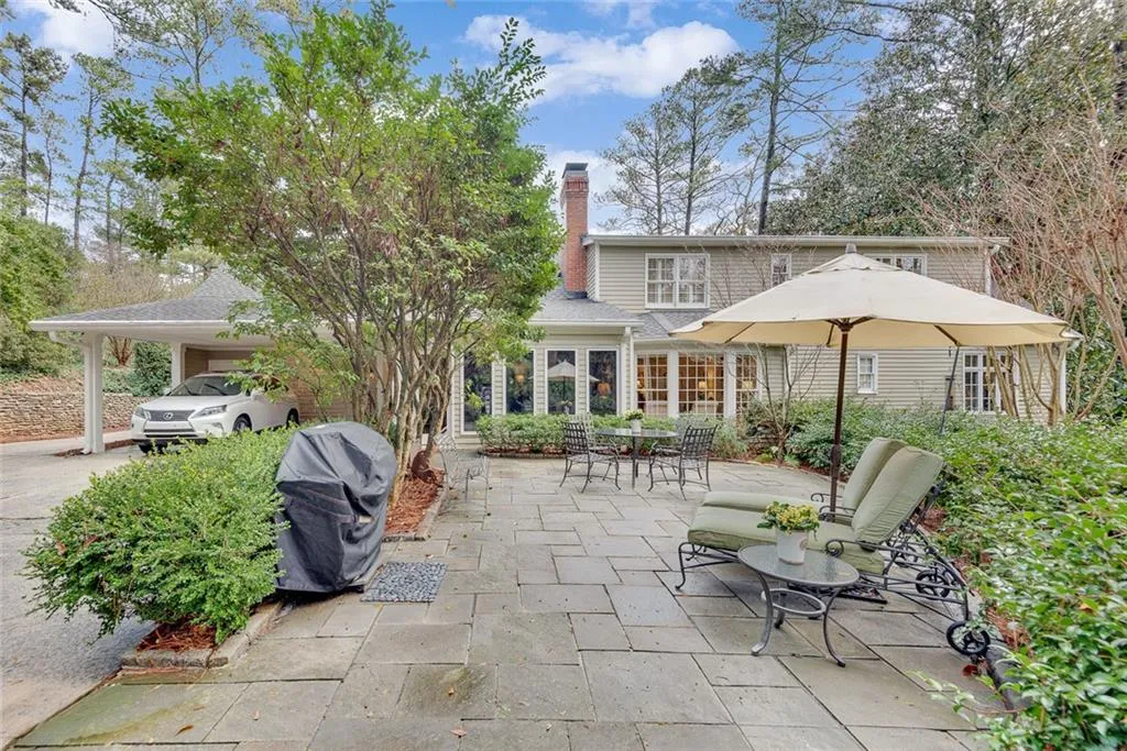 6242 Mountain Brook Way Nw, Atlanta, Georgia 30328, 5 Bedrooms Bedrooms, ,3 BathroomsBathrooms,Residential,For Sale,6242 Mountain Brook Way Nw,7729457