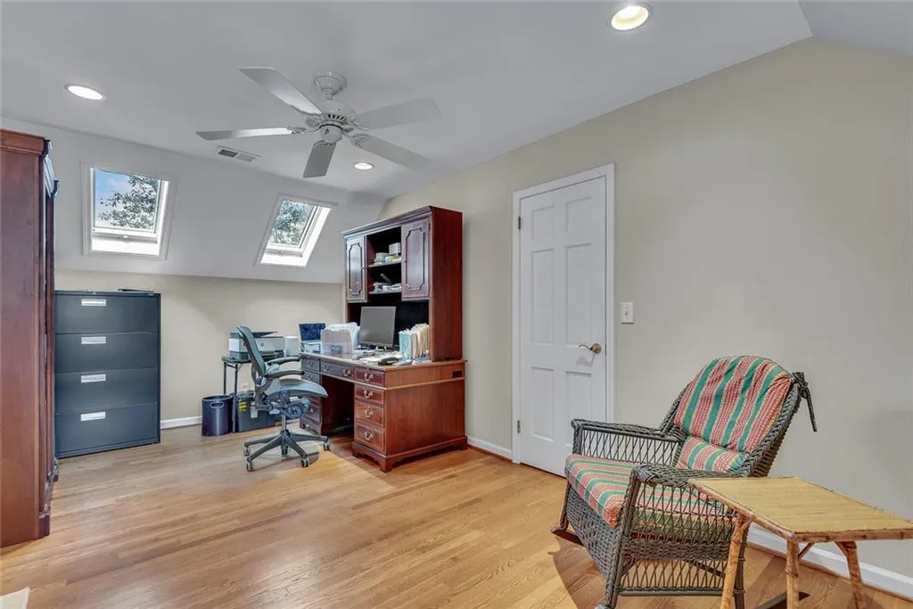 6242 Mountain Brook Way Nw, Atlanta, Georgia 30328, 5 Bedrooms Bedrooms, ,3 BathroomsBathrooms,Residential,For Sale,6242 Mountain Brook Way Nw,7729457