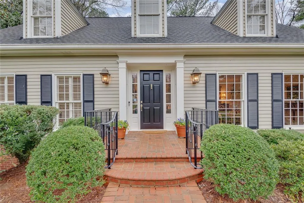 6242 Mountain Brook Way Nw, Atlanta, Georgia 30328, 5 Bedrooms Bedrooms, ,3 BathroomsBathrooms,Residential,For Sale,6242 Mountain Brook Way Nw,7729457