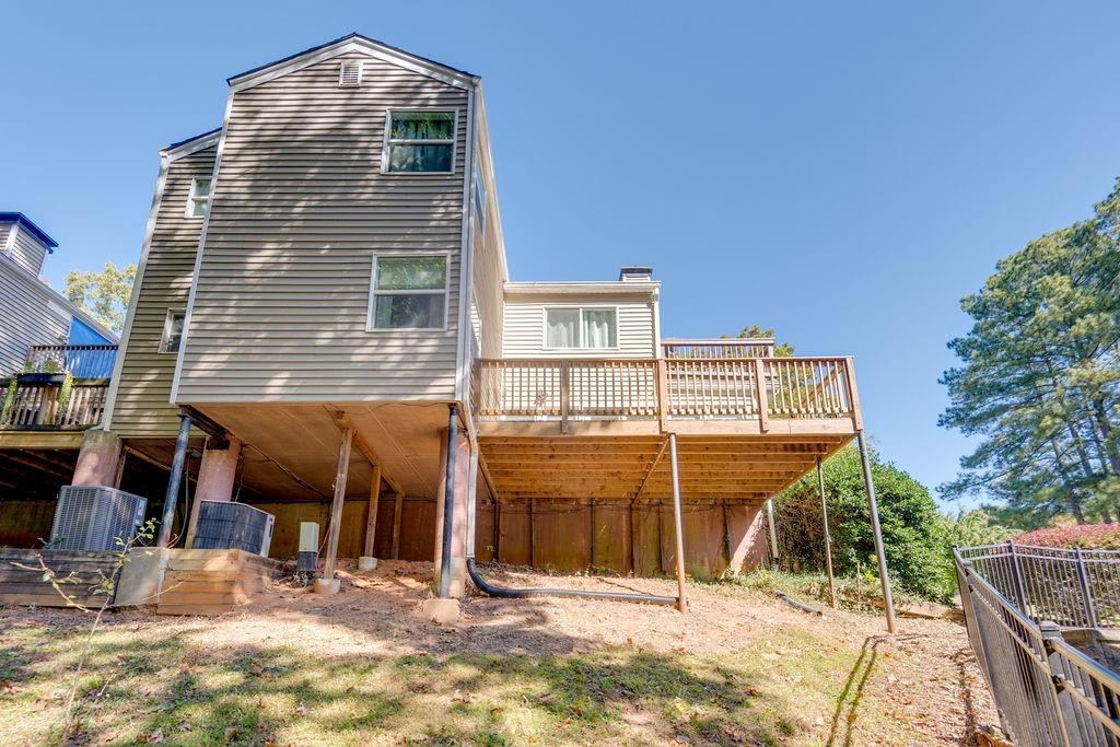 82 Dunwoody Springs Drive Unit C, Atlanta, Georgia 30328, 3 Bedrooms Bedrooms, ,2 BathroomsBathrooms,Residential,Sold,82 Dunwoody Springs Drive Unit C,7294360