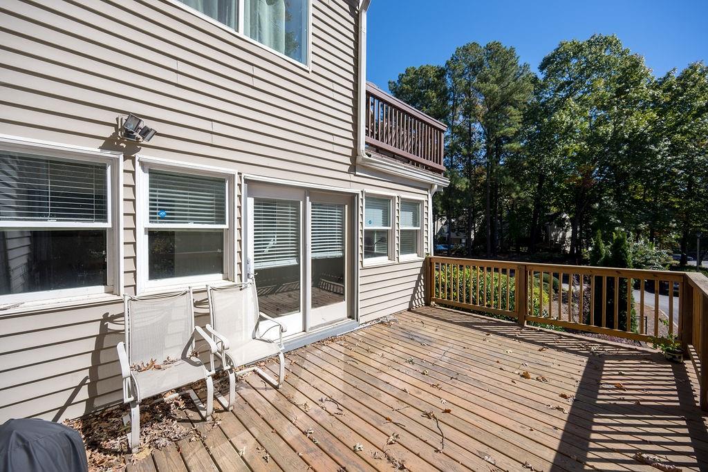 82 Dunwoody Springs Drive Unit C, Atlanta, Georgia 30328, 3 Bedrooms Bedrooms, ,2 BathroomsBathrooms,Residential,Sold,82 Dunwoody Springs Drive Unit C,7294360
