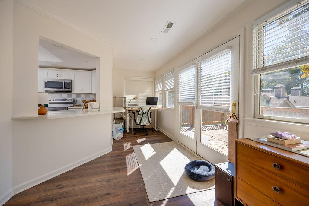 82 Dunwoody Springs Drive Unit C, Atlanta, Georgia 30328, 3 Bedrooms Bedrooms, ,2 BathroomsBathrooms,Residential,Sold,82 Dunwoody Springs Drive Unit C,7294360