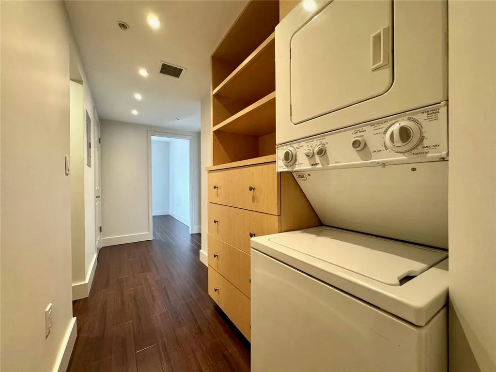 199 14th Street Street Ne Unit 704, Atlanta, Georgia 30309, 1 Bedroom Bedrooms, ,1 BathroomBathrooms,Residential,For Sale,199 14th Street Street Ne Unit 704,7608572