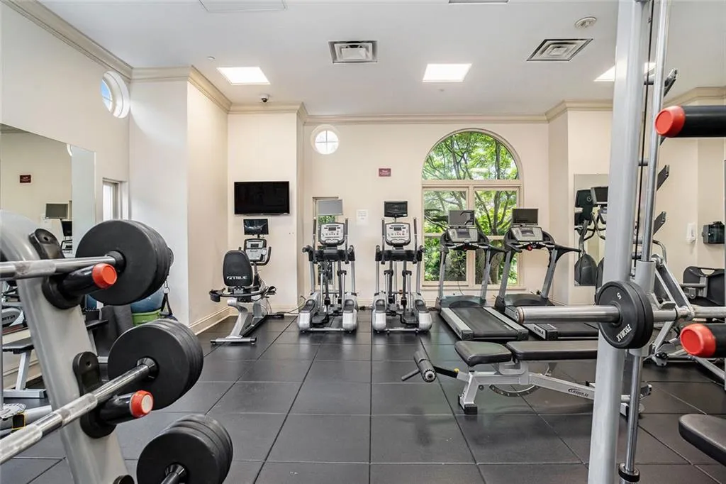 199 14th Street Street Ne Unit 704, Atlanta, Georgia 30309, 1 Bedroom Bedrooms, ,1 BathroomBathrooms,Residential,For Sale,199 14th Street Street Ne Unit 704,7608572