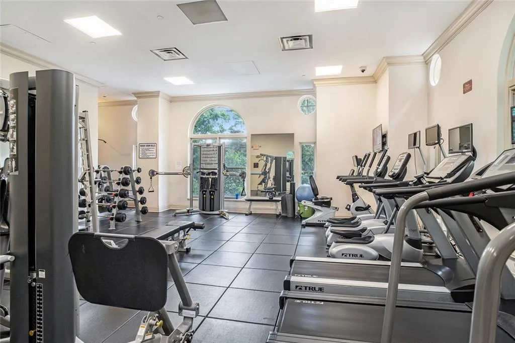 199 14th Street Street Ne Unit 704, Atlanta, Georgia 30309, 1 Bedroom Bedrooms, ,1 BathroomBathrooms,Residential,For Sale,199 14th Street Street Ne Unit 704,7608572