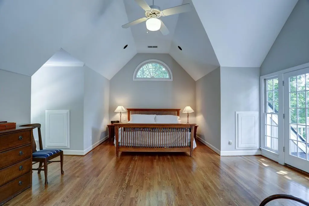 8370 Valley Tarn, Sandy Springs, Georgia 30350, 4 Bedrooms Bedrooms, ,4 BathroomsBathrooms,Residential,Sold,8370 Valley Tarn,6677403