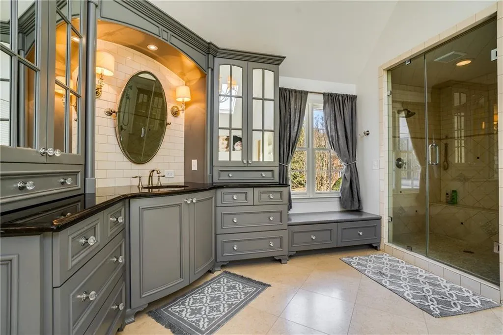 450 Laurel Chase Court, Atlanta, Georgia 30327, 5 Bedrooms Bedrooms, ,4 BathroomsBathrooms,Residential,Sold,450 Laurel Chase Court,7189904