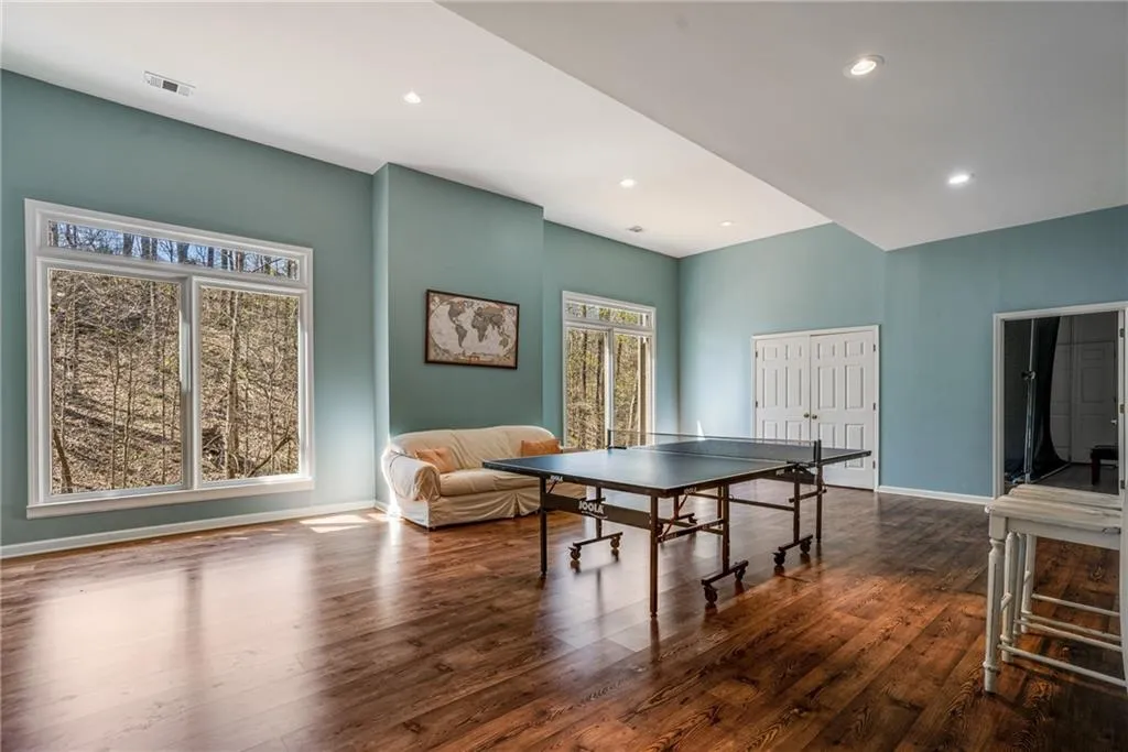 450 Laurel Chase Court, Atlanta, Georgia 30327, 5 Bedrooms Bedrooms, ,4 BathroomsBathrooms,Residential,Sold,450 Laurel Chase Court,7189904