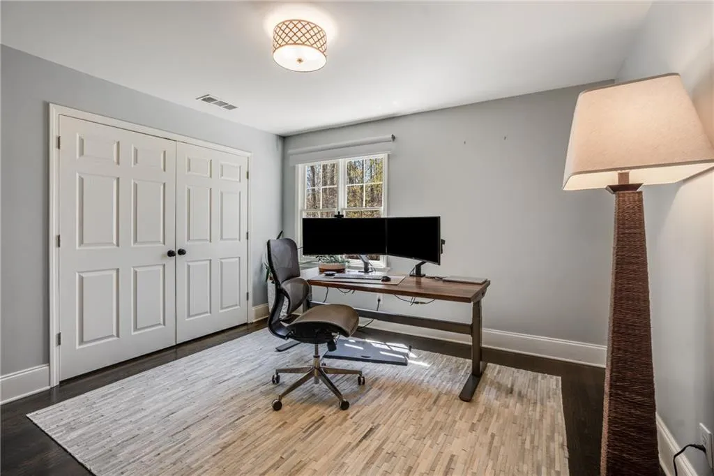 450 Laurel Chase Court, Atlanta, Georgia 30327, 5 Bedrooms Bedrooms, ,4 BathroomsBathrooms,Residential,Sold,450 Laurel Chase Court,7189904