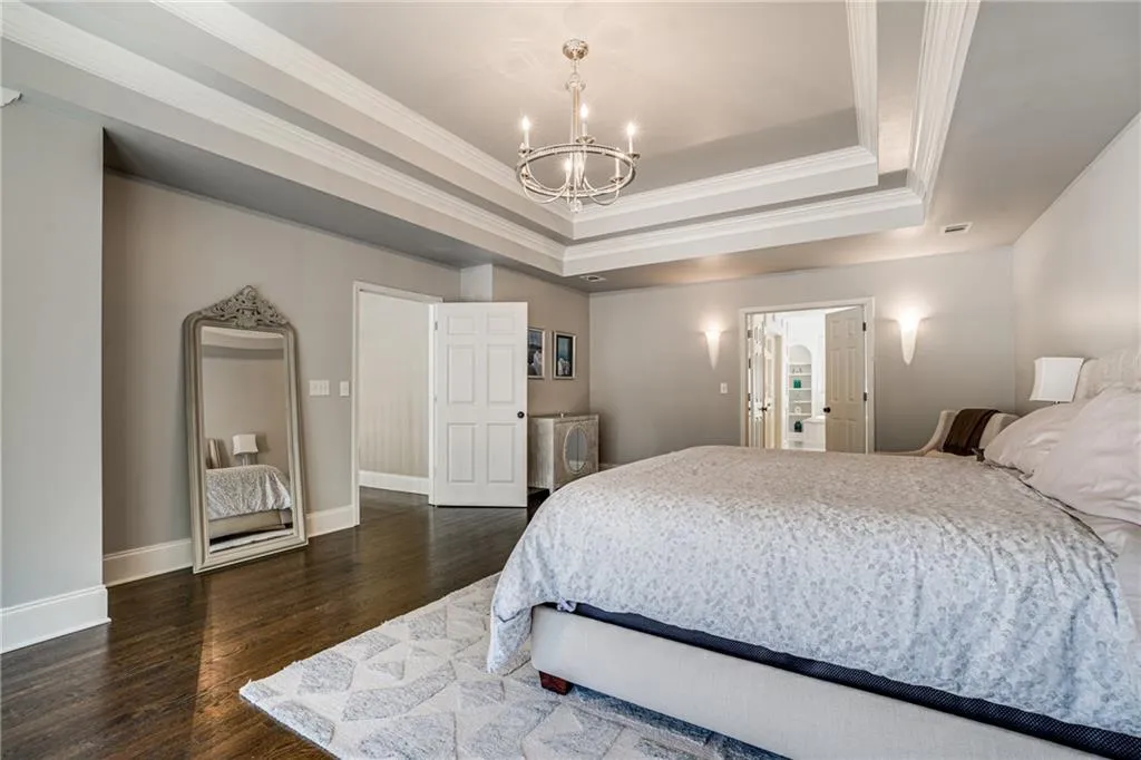 450 Laurel Chase Court, Atlanta, Georgia 30327, 5 Bedrooms Bedrooms, ,4 BathroomsBathrooms,Residential,Sold,450 Laurel Chase Court,7189904