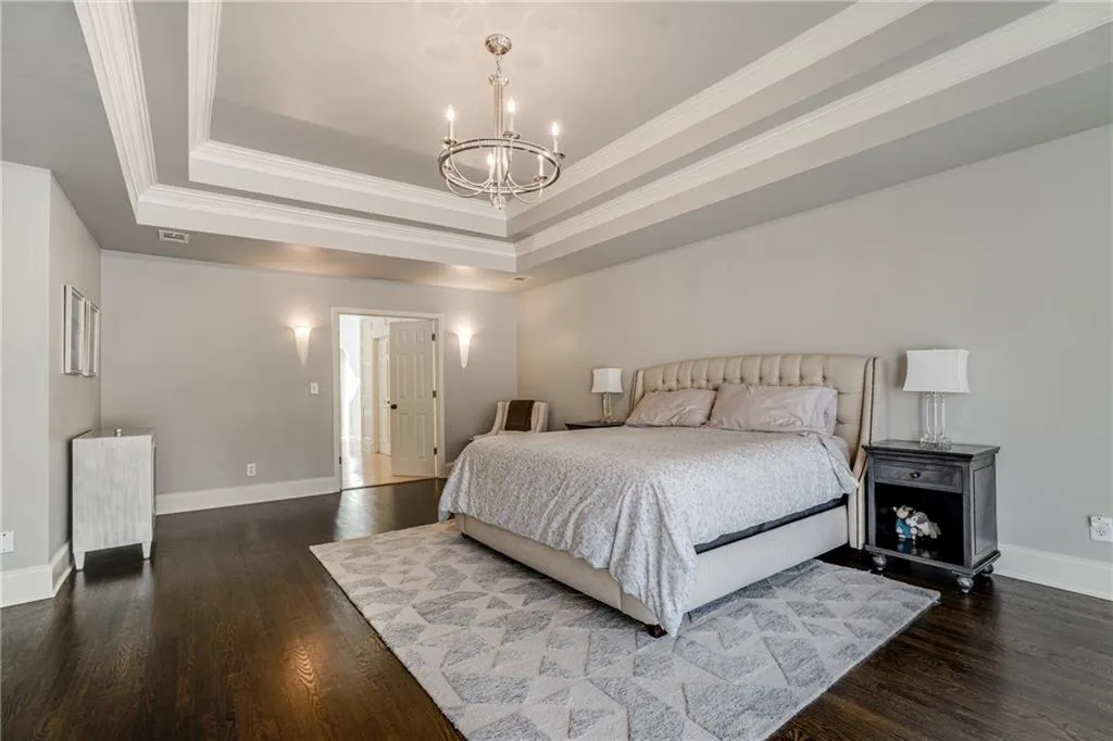 450 Laurel Chase Court, Atlanta, Georgia 30327, 5 Bedrooms Bedrooms, ,4 BathroomsBathrooms,Residential,Sold,450 Laurel Chase Court,7189904