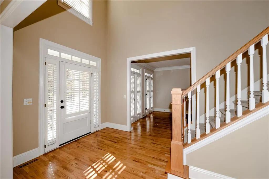 3507 Greenwood Close Ne, Atlanta, Georgia 30319, 6 Bedrooms Bedrooms, ,5 BathroomsBathrooms,Residential,Sold,3507 Greenwood Close Ne,6113151