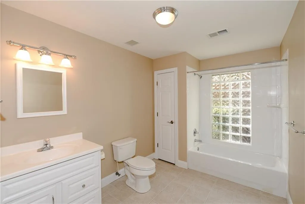 3507 Greenwood Close Ne, Atlanta, Georgia 30319, 6 Bedrooms Bedrooms, ,5 BathroomsBathrooms,Residential,Sold,3507 Greenwood Close Ne,6113151