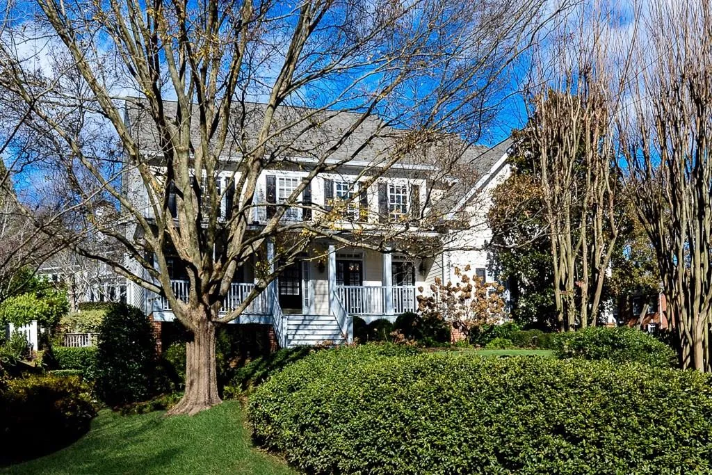 3507 Greenwood Close Ne, Atlanta, Georgia 30319, 6 Bedrooms Bedrooms, ,5 BathroomsBathrooms,Residential,Sold,3507 Greenwood Close Ne,6113151