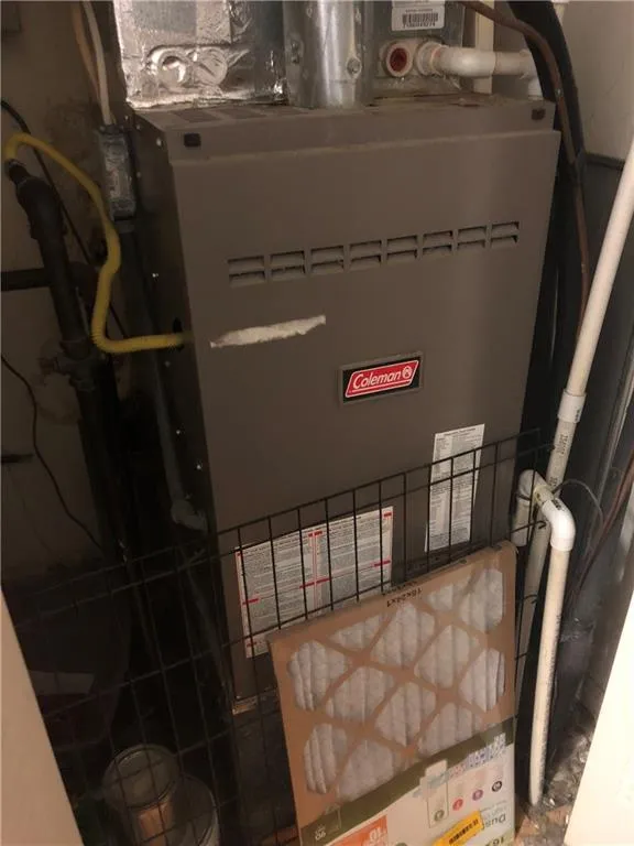 5645 Kingsport Drive Unit 13, Sandy Springs, Georgia 30342, 2 Bedrooms Bedrooms, ,2 BathroomsBathrooms,Residential,Sold,5645 Kingsport Drive Unit 13,6516236 5645 Kingsport Drive Unit 13, Sandy Springs, Georgia 30342, 2 Bedrooms Bedrooms, ,2 BathroomsBathrooms,Residential,Sold,5645 Kingsport Drive Unit 13,6516236