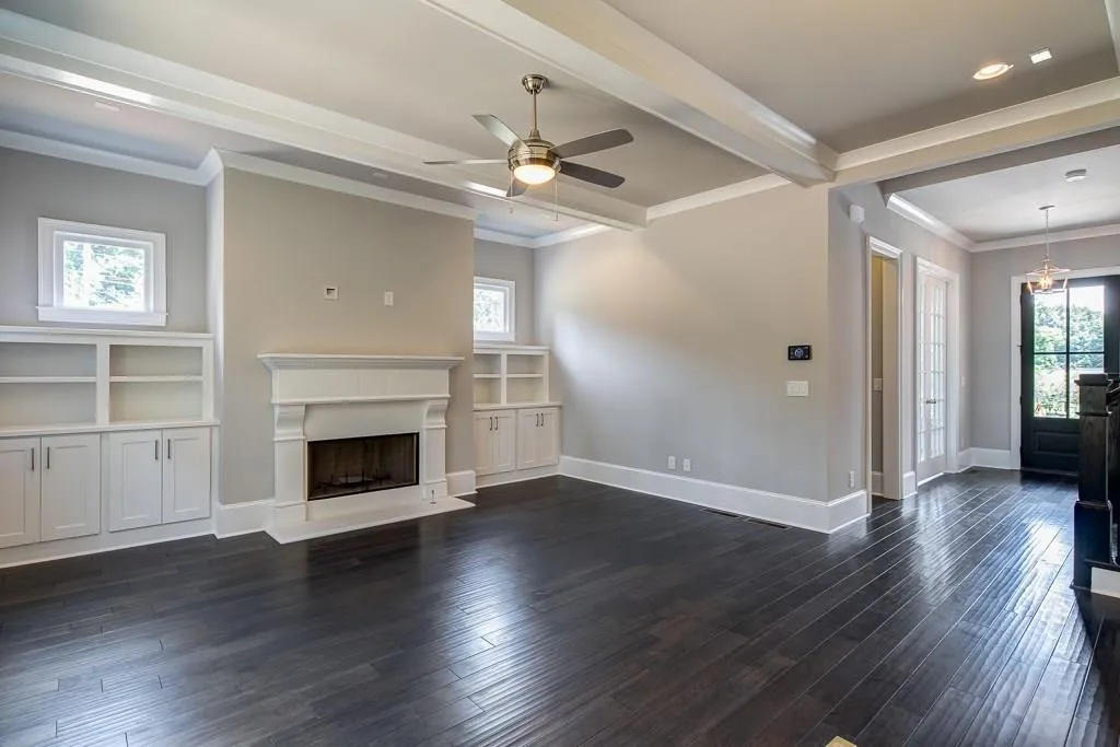 206 Belle Lane, Sandy Springs, Georgia 30328, 5 Bedrooms Bedrooms, ,5 BathroomsBathrooms,Residential,Sold,206 Belle Lane,5945863