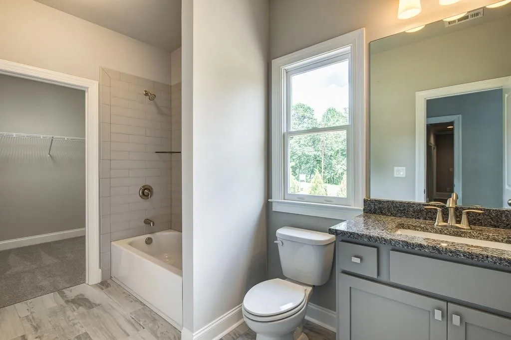 206 Belle Lane, Sandy Springs, Georgia 30328, 5 Bedrooms Bedrooms, ,5 BathroomsBathrooms,Residential,Sold,206 Belle Lane,5945863
