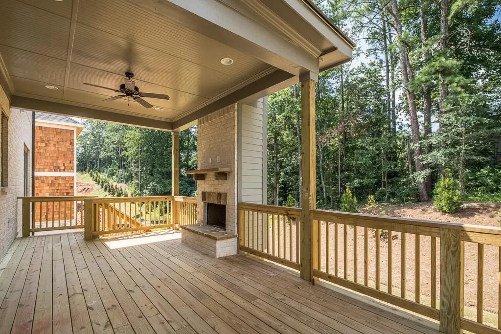 206 Belle Lane, Sandy Springs, Georgia 30328, 5 Bedrooms Bedrooms, ,5 BathroomsBathrooms,Residential,Sold,206 Belle Lane,5945863