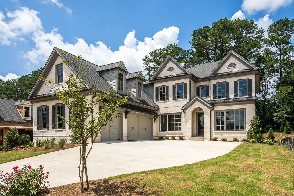 206 Belle Lane, Sandy Springs, Georgia 30328, 5 Bedrooms Bedrooms, ,5 BathroomsBathrooms,Residential,Sold,206 Belle Lane,5945863
