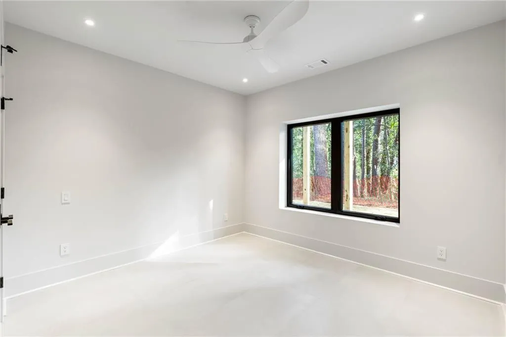 2383 Poplar Springs Drive Ne, Brookhaven, Georgia 30319, 5 Bedrooms Bedrooms, 0 ,5 BathroomsBathrooms,Residential,For Sale,2383 Poplar Springs Drive Ne,7691666