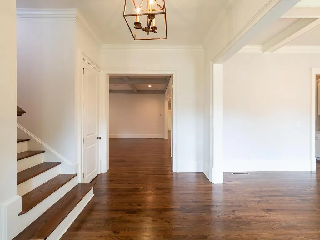 78 W Belle Isle Road, Atlanta, Georgia 30342, 5 Bedrooms Bedrooms, ,5 BathroomsBathrooms,Residential,Sold,78 W Belle Isle Road,6736278